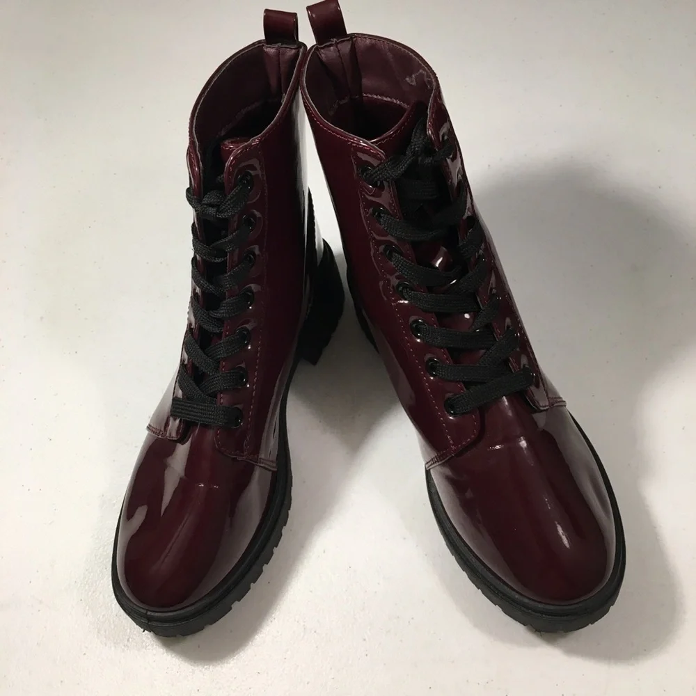 Olivia Miller Boots Booties Size 6